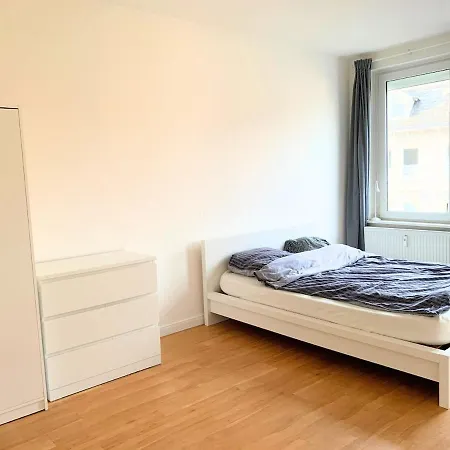 Stilvolle Mit Balkon Perfekt Fuer Staedtetrip Apartment